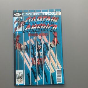(C30) NYCC 2018 MARVEL LENTICULAR PROMO COVER #675 SPIDER-MAN / CAPTAIN AMERICA